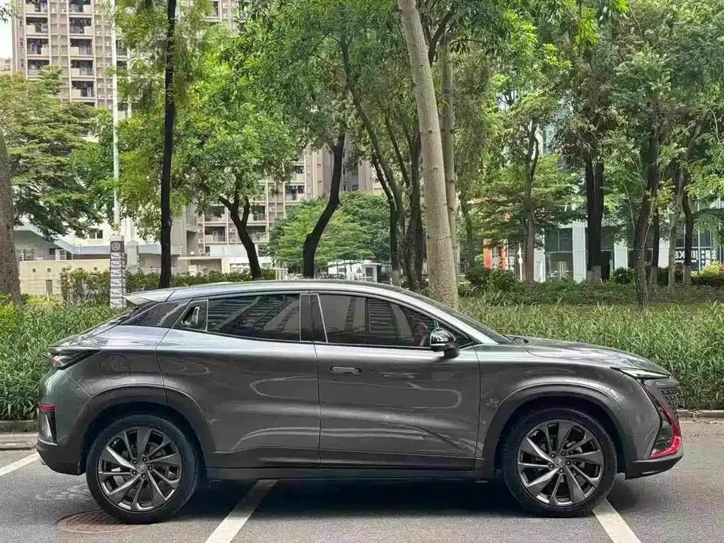 Changan UNI-T 2020 1.5T Premium Edition — миниатюра 4