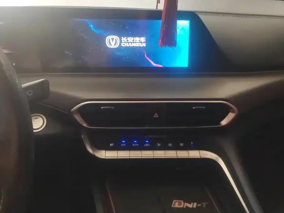 Changan UNI-T 2020 1.5T Premium Edition — миниатюра 13