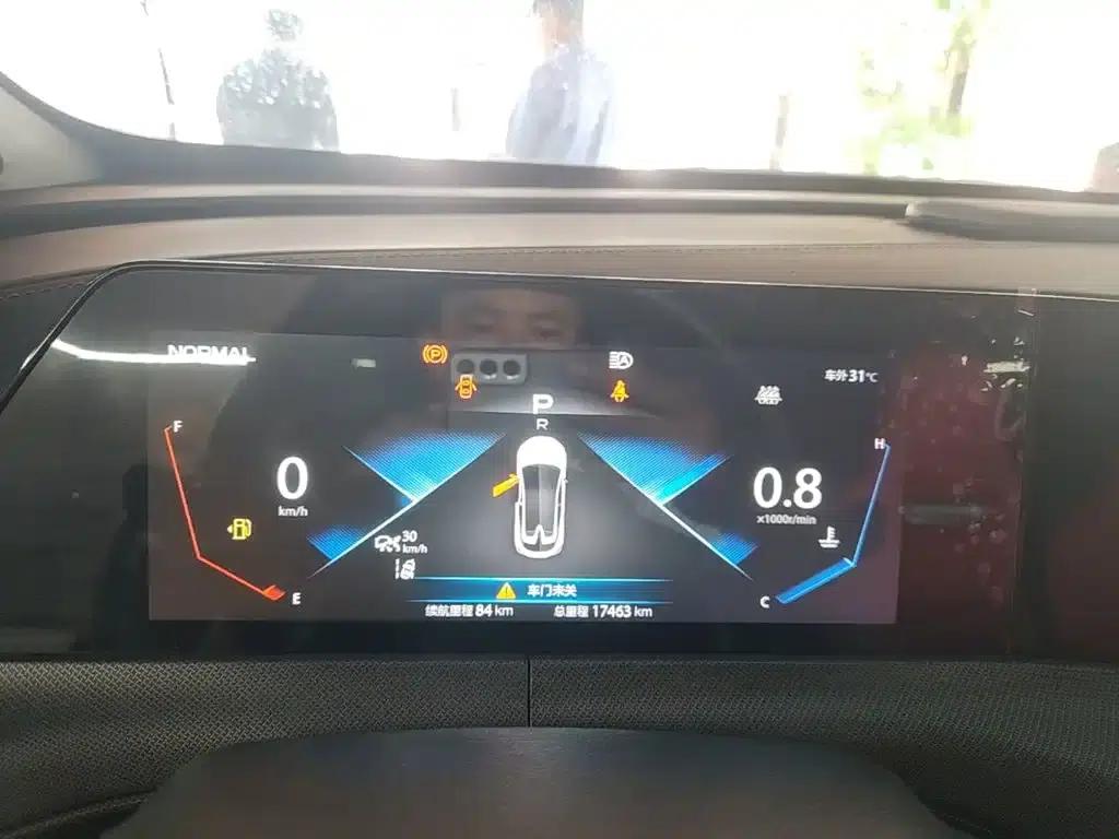 Changan UNI-T 2020 1.5T Flagship Edition — миниатюра 12