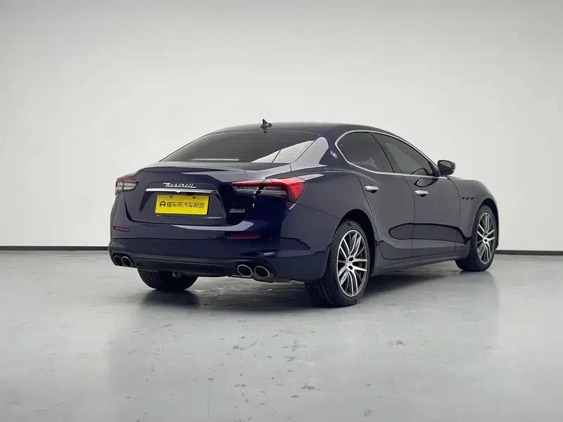 2021 Ghibli 2.0T Edge Edition — миниатюра 7
