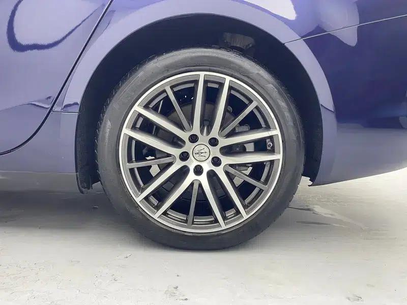 2021 Ghibli 2.0T Edge Edition — миниатюра 9