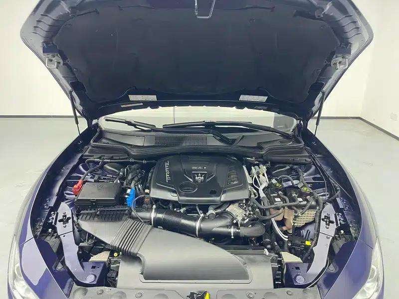 2021 Ghibli 2.0T Edge Edition — миниатюра 10