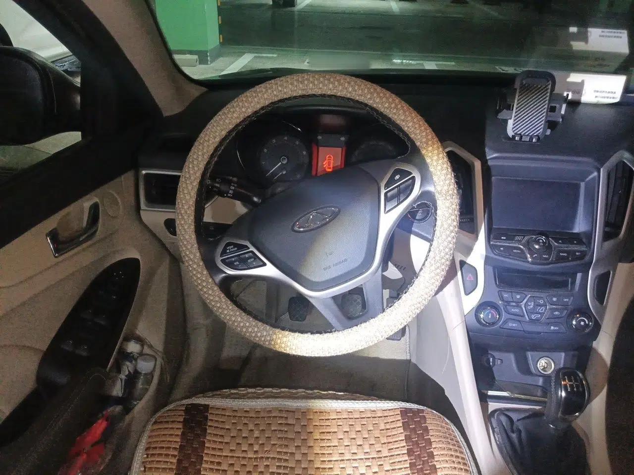 Chery Arrizo 7 2015 1.6L Manual ZhiXiang Edition — миниатюра 10