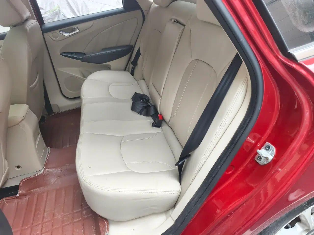 Chery Arrizo 7 2015 1.5T Manual ZhiShang Edition — миниатюра 17