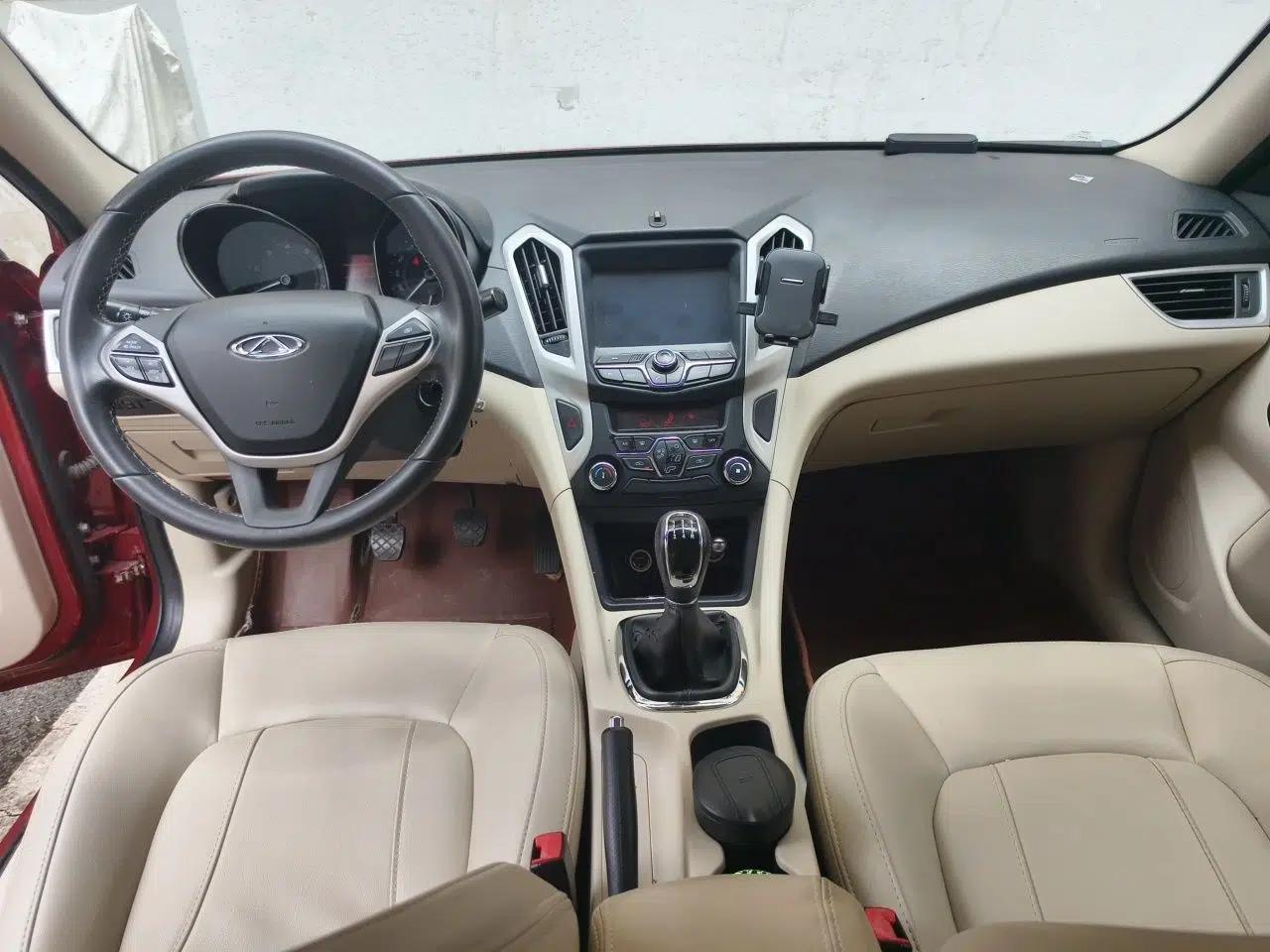 Chery Arrizo 7 2015 1.5T Manual ZhiShang Edition — миниатюра 9