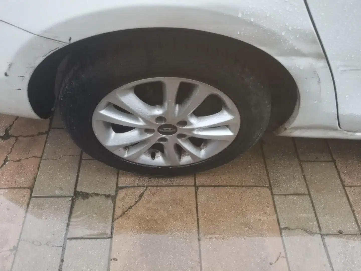 Chery Arrizo 7 2013 1.6L CVT ZhiShang Edition — миниатюра 11