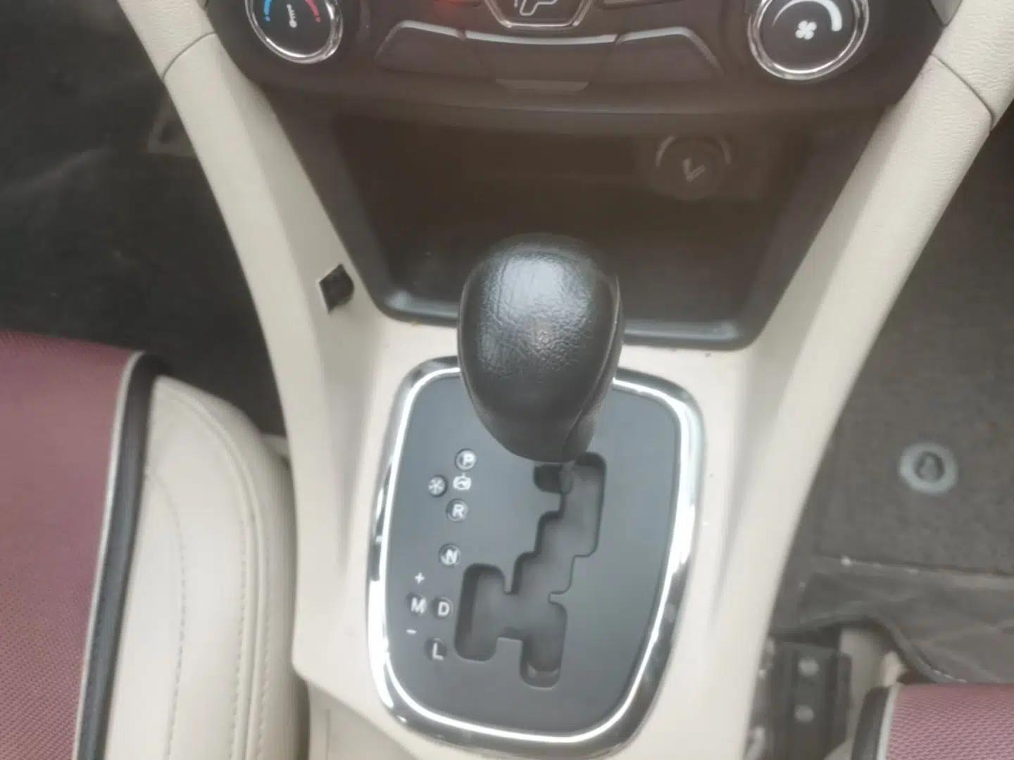 Chery Arrizo 7 2013 1.6L CVT ZhiShang Edition — миниатюра 21
