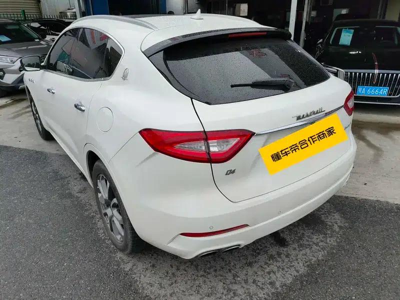 2016 Levante 3.0T — миниатюра 4