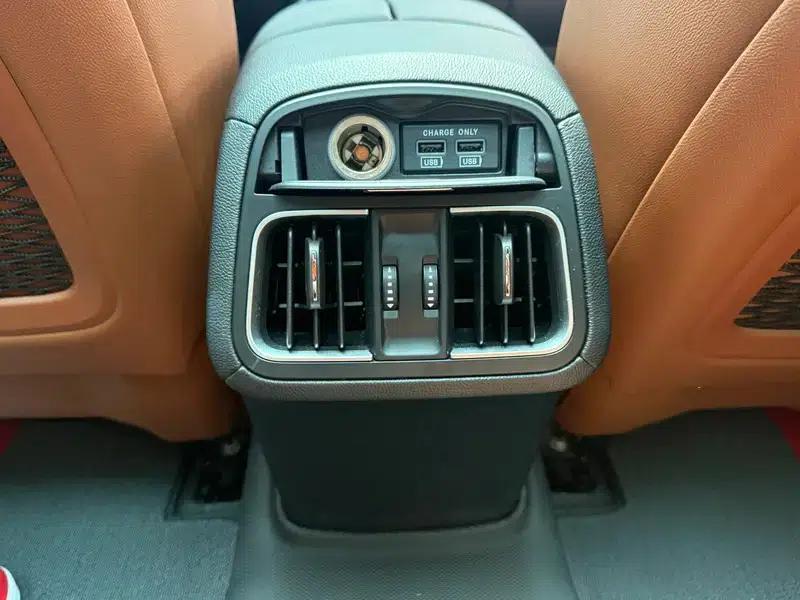 2017 Levante 3.0T (Parallel Import) — миниатюра 13
