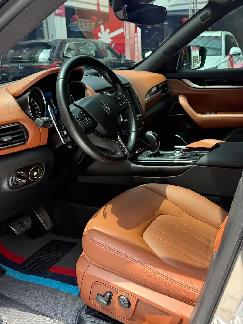 2017 Levante 3.0T (Parallel Import) — миниатюра 19