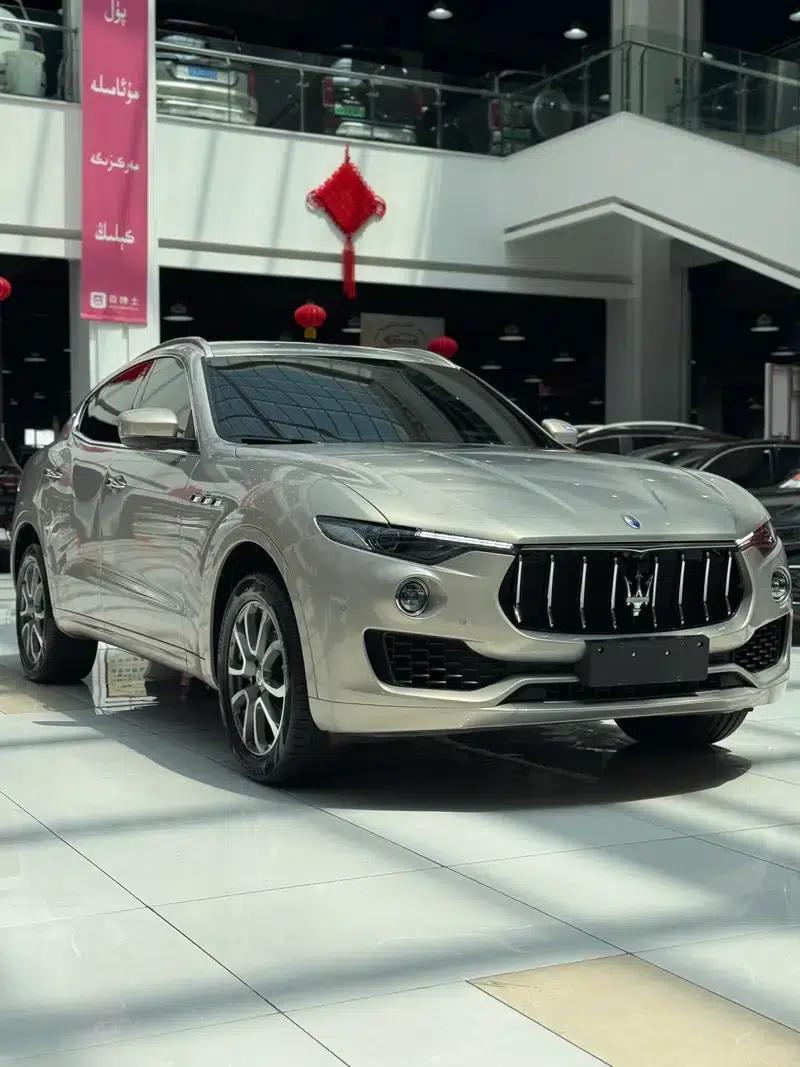 2017 Levante 3.0T (Parallel Import) — миниатюра 3
