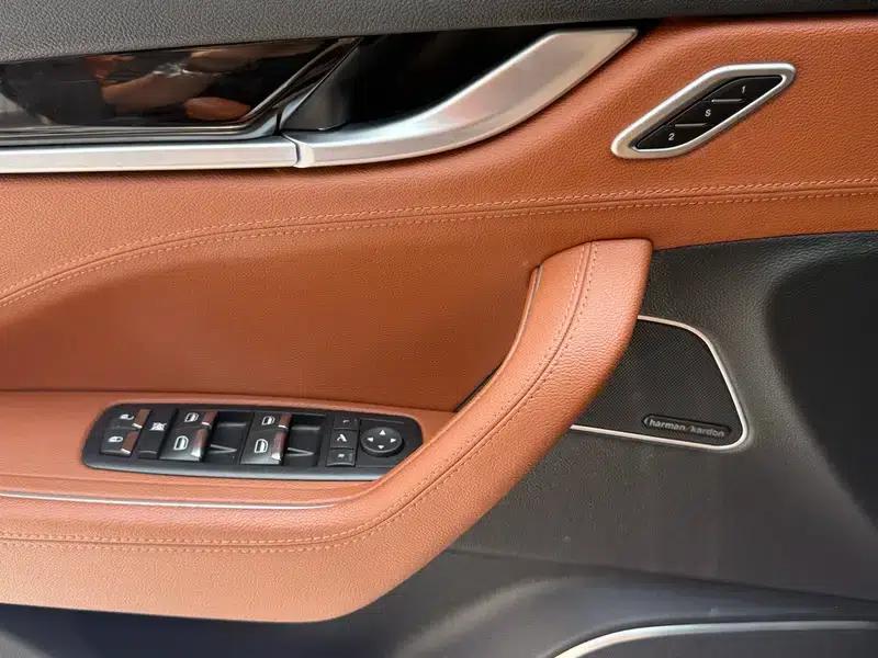 2017 Levante 3.0T (Parallel Import) — миниатюра 9