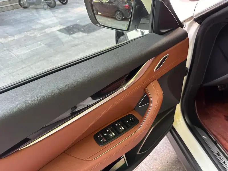 2021 Levante 3.0T Standard Edition — миниатюра 15