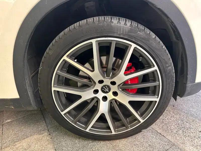 2021 Levante 3.0T Standard Edition — миниатюра 20