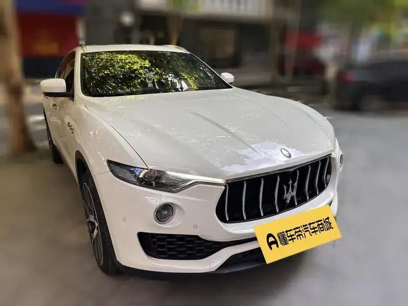 2021 Levante 3.0T Standard Edition — миниатюра 3