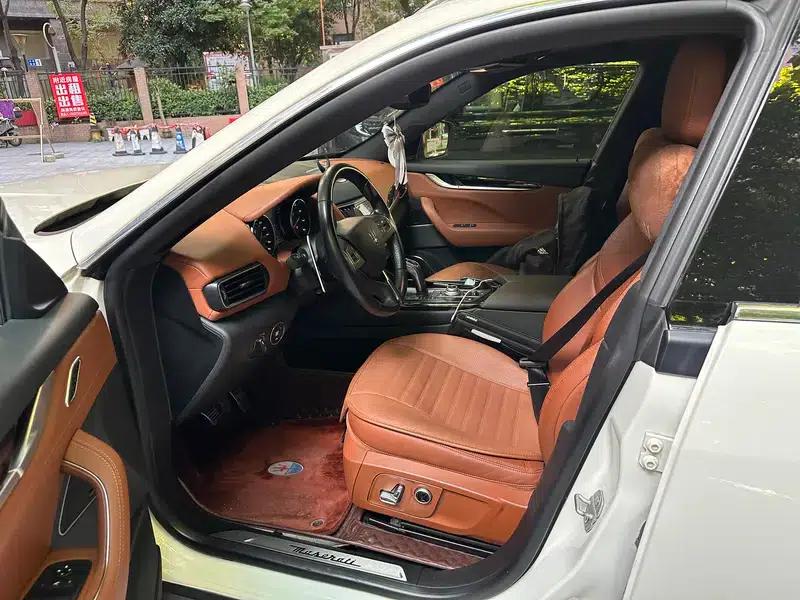 2021 Levante 3.0T Standard Edition — миниатюра 7