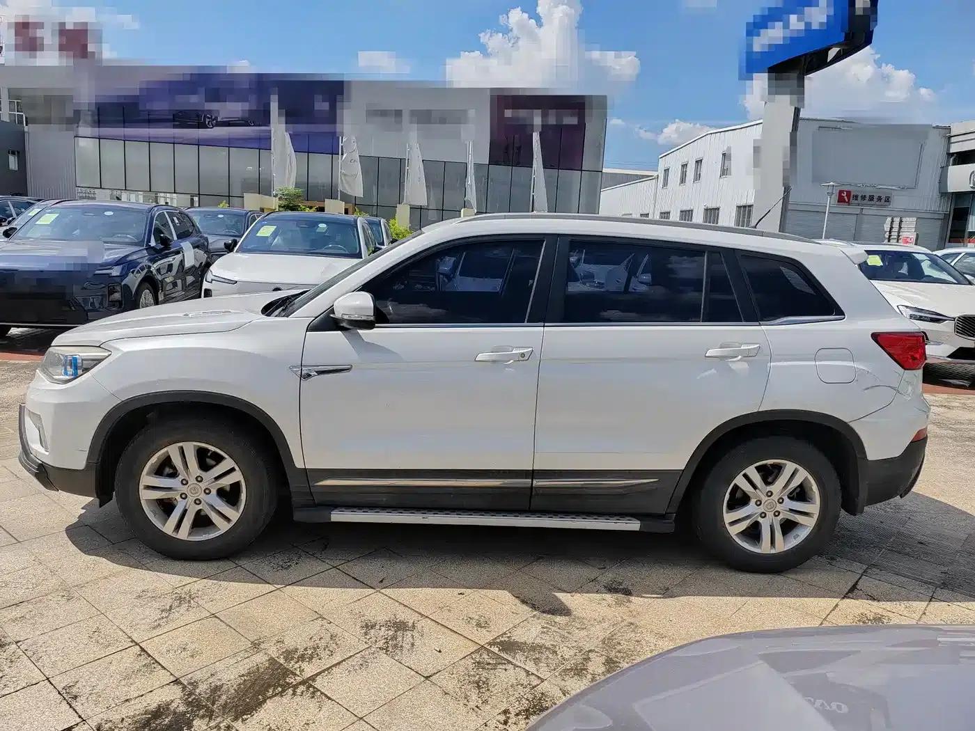 Changan CS75 2014 2.0L Manual Deluxe Edition (National IV Emission Standard) — миниатюра 2
