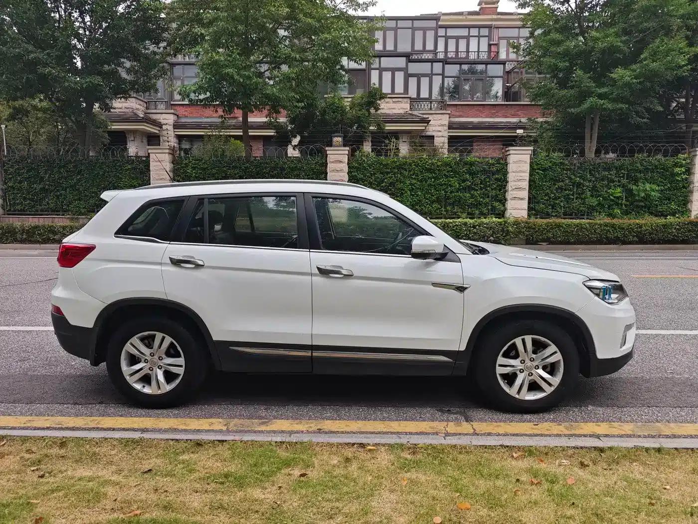 Changan CS75 2015 1.8T Automatic 4WD Elite (National V Emission Standard) — миниатюра 4