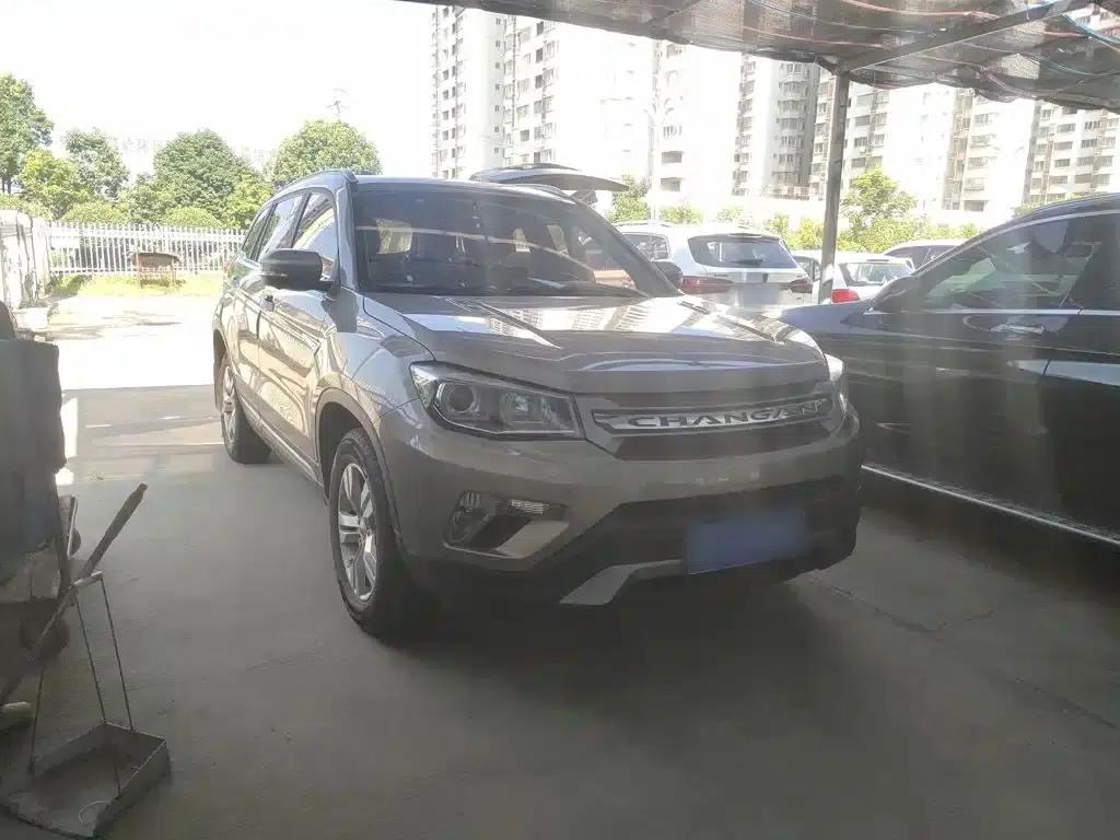 Changan CS75 2017 Fashion Edition 1.5T Automatic Sharp Model — миниатюра 12