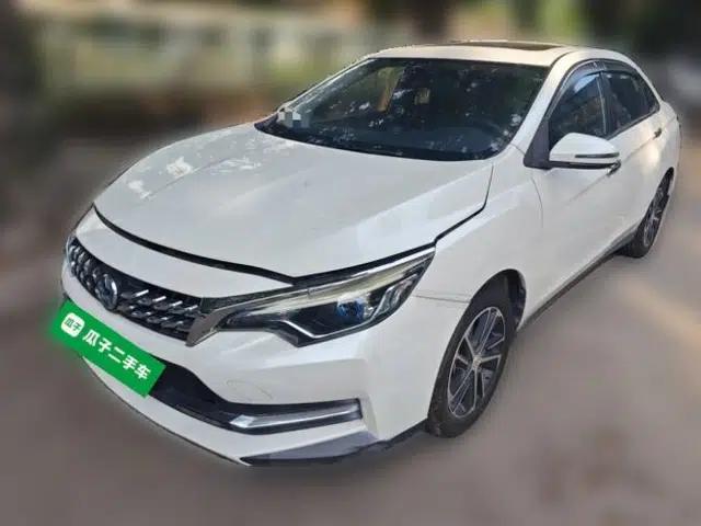 Venucia D60 2019 100 000 Honor 1.6L XL CVT Chenku Edition China VI Standard
