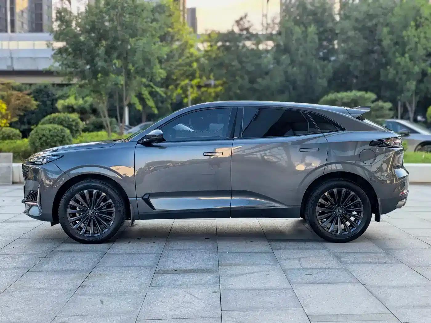Changan UNI-K 2021 2.0T Premium Edition — миниатюра 8