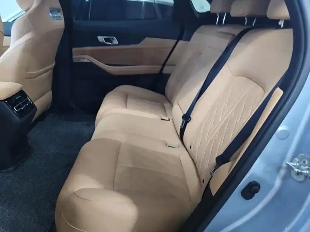 Changan UNI-K 2021 2.0T All-Wheel Drive Premium Edition — миниатюра 17