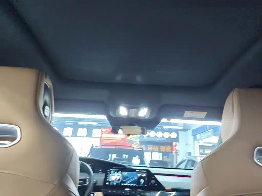 Changan UNI-K 2021 2.0T All-Wheel Drive Premium Edition — миниатюра 18