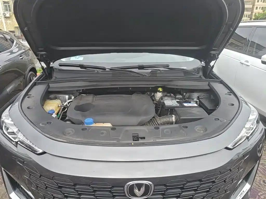 Changan UNI-K 2021 2.0T Luxury Edition — миниатюра 20