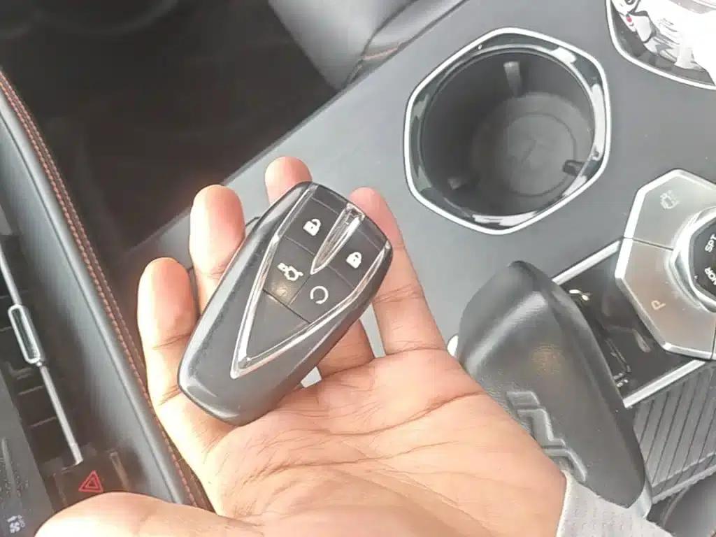 Changan UNI-K 2021 2.0T Luxury Edition — миниатюра 9