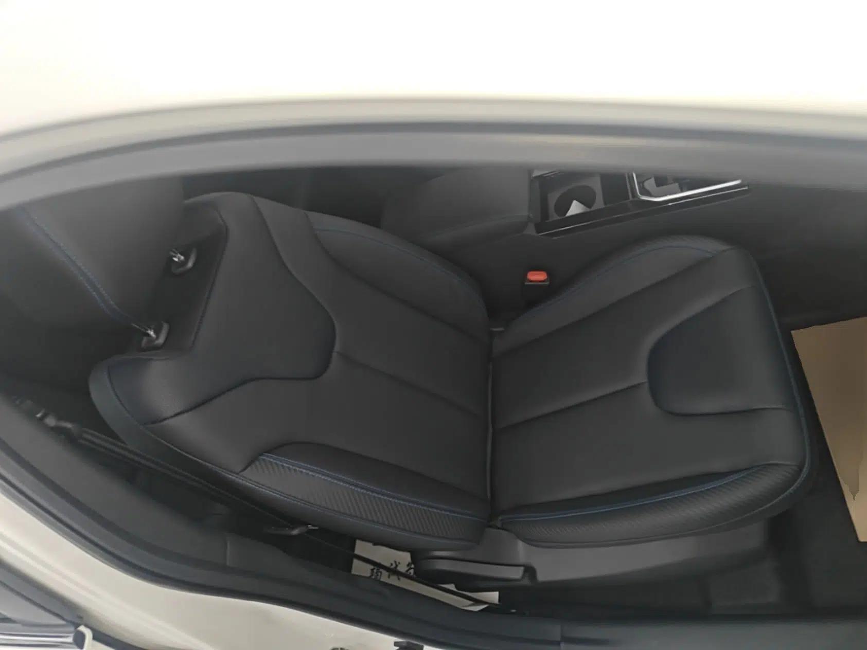 Venucia D60EV 2022 Battery-Swap Version — миниатюра 24