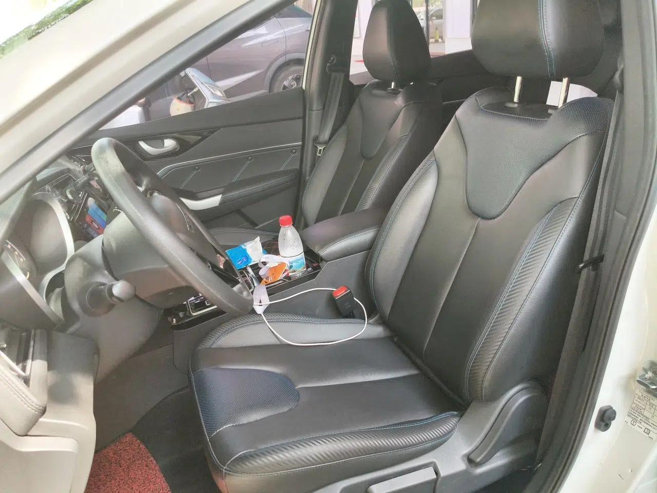 Venucia D60EV 2022 Standard Range Comfort Edition — миниатюра 15