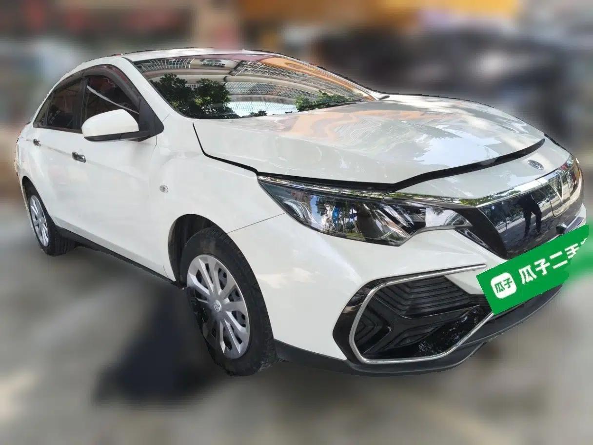 Venucia D60EV 2022 Standard Range Comfort Edition — миниатюра 3
