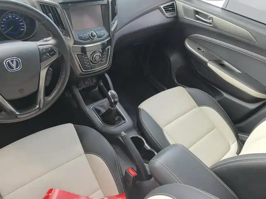 Changan CS35 2017 1.6L Manual Deluxe Edition — миниатюра 12