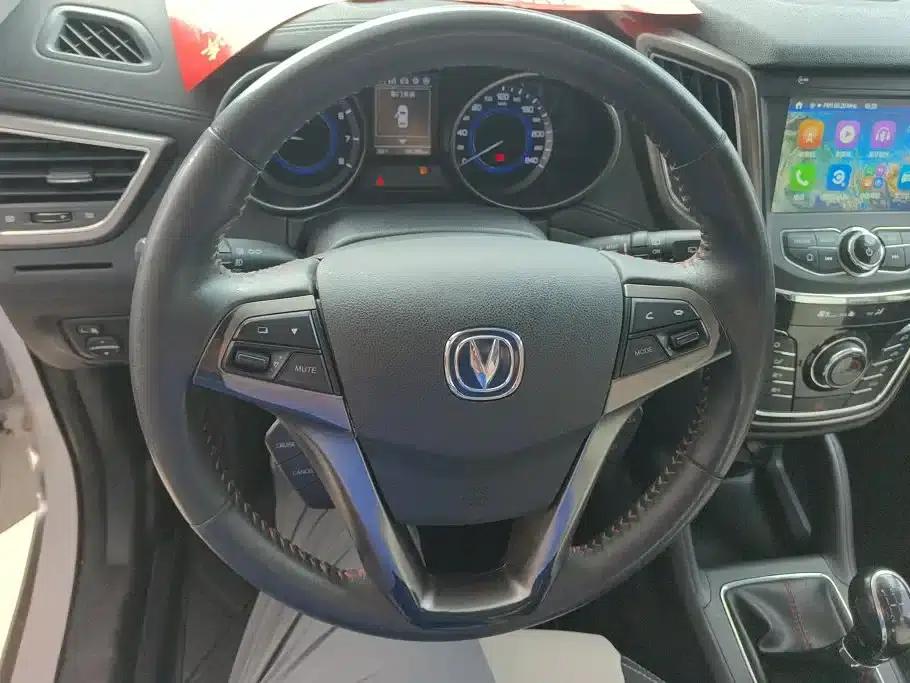Changan CS35 2017 1.6L Manual Deluxe Edition — миниатюра 14