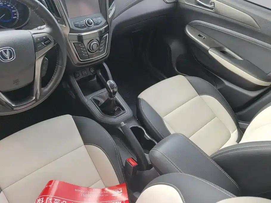 Changan CS35 2017 1.6L Manual Deluxe Edition — миниатюра 15