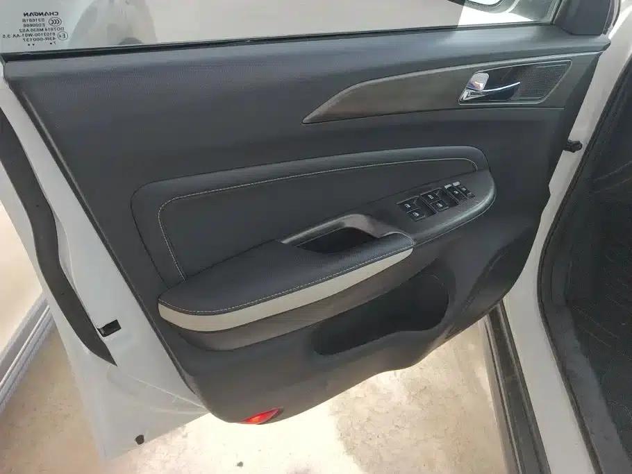Changan CS35 2017 1.6L Manual Deluxe Edition — миниатюра 7