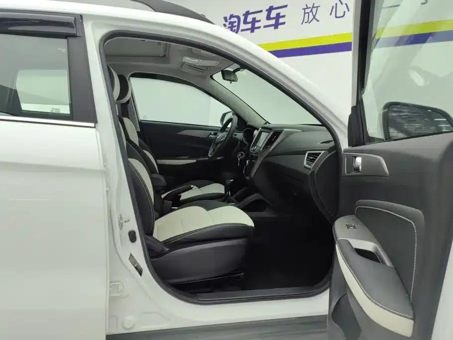 Changan CS35 2017 1.6L Automatic Deluxe Edition — миниатюра 8