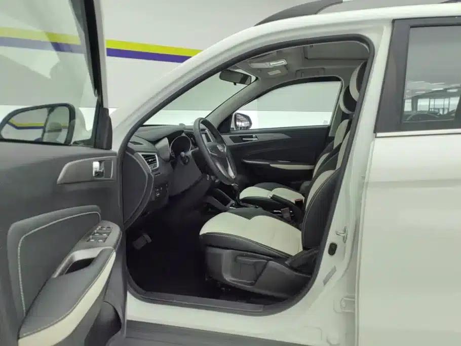Changan CS35 2017 1.6L Automatic Deluxe Edition — миниатюра 9