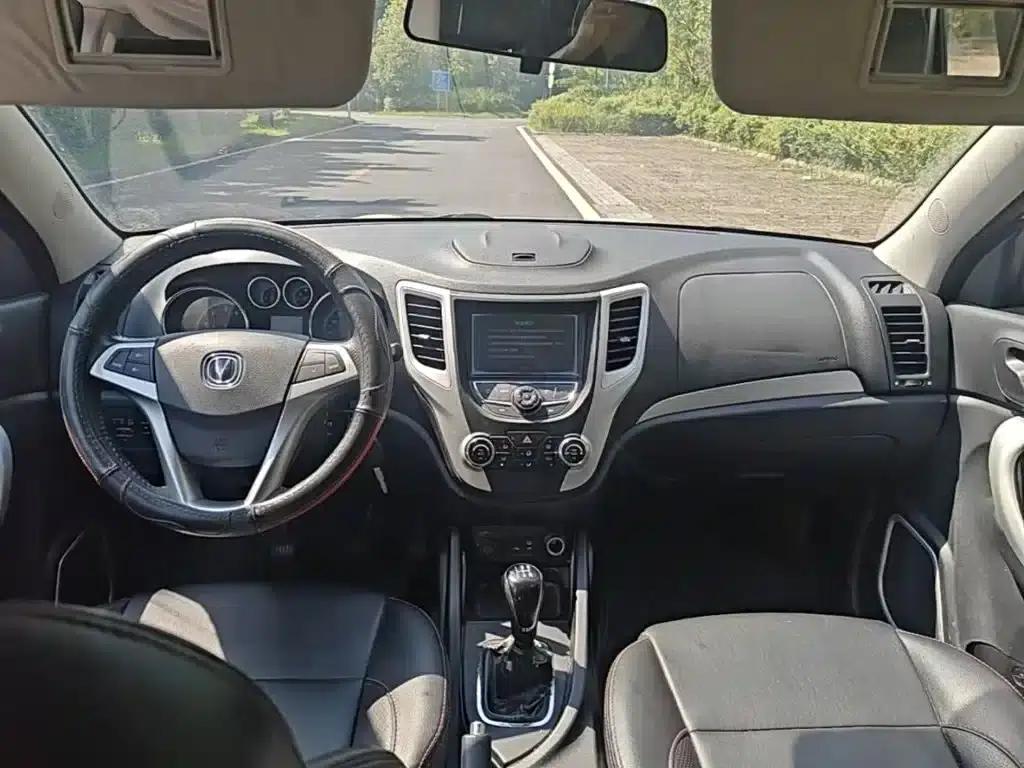 Changan CS35 2015 1.6L Manual Premium Edition (National IV Emission Standard) — миниатюра 14