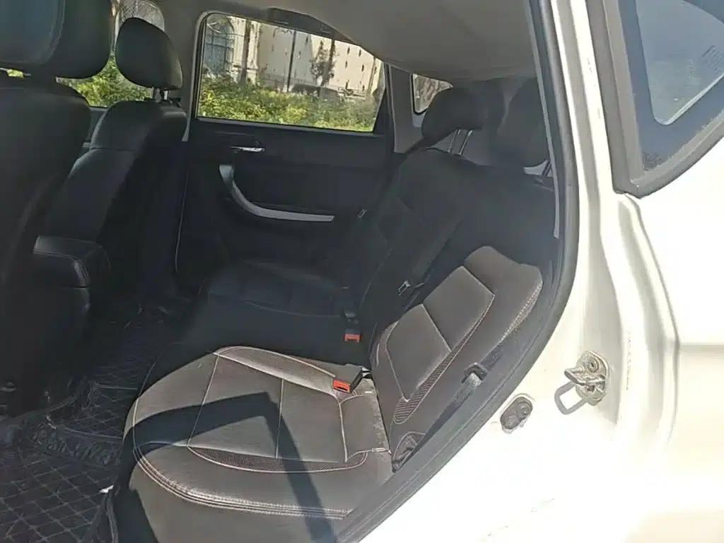 Changan CS35 2015 1.6L Manual Premium Edition (National IV Emission Standard) — миниатюра 17