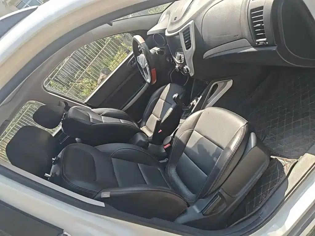 Changan CS35 2015 1.6L Manual Premium Edition (National IV Emission Standard) — миниатюра 25