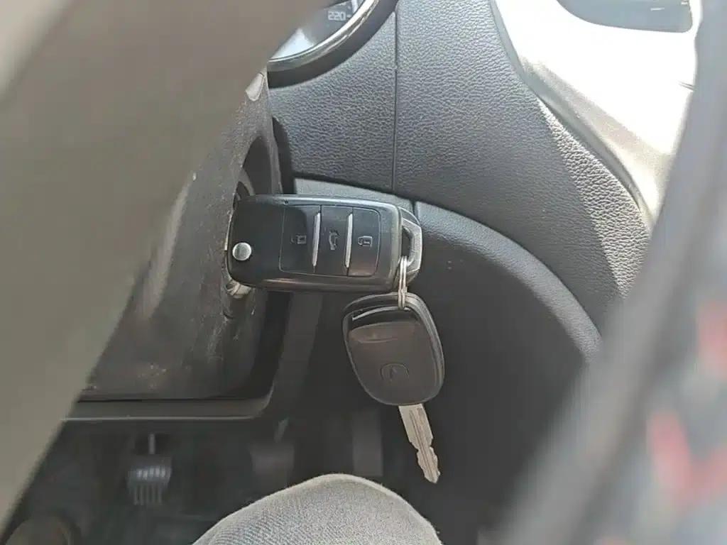 Changan CS35 2015 1.6L Manual Premium Edition (National IV Emission Standard) — миниатюра 9