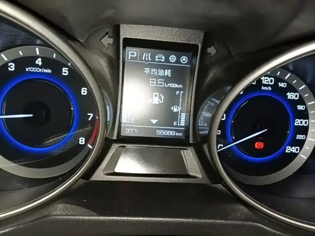 Changan CS35 2017 1.6L Automatic Deluxe Edition — миниатюра 12