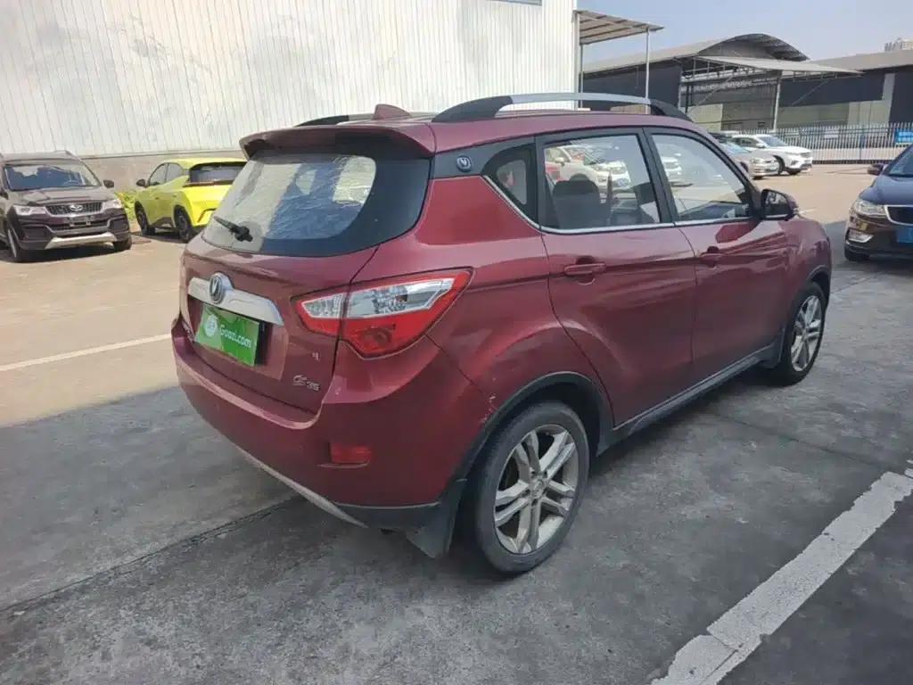Changan CS35 2016 1.6L Automatic Deluxe (National V Emission Standard) — миниатюра 7