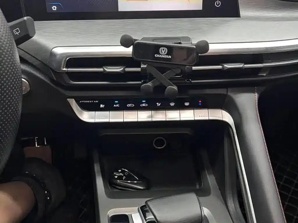 Changan CS35PLUS 2023 Enjoy Edition 1.4T DCT Luxury Model — миниатюра 13