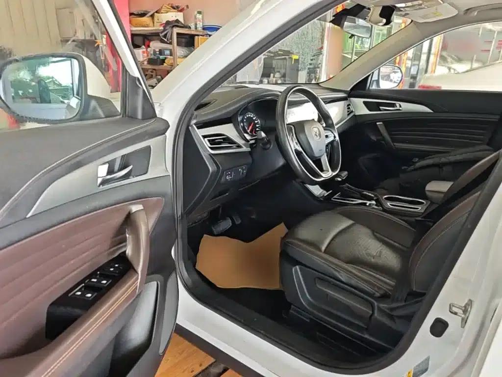 Changan CS35PLUS 2019 1.6L Automatic Connected Edition — миниатюра 16