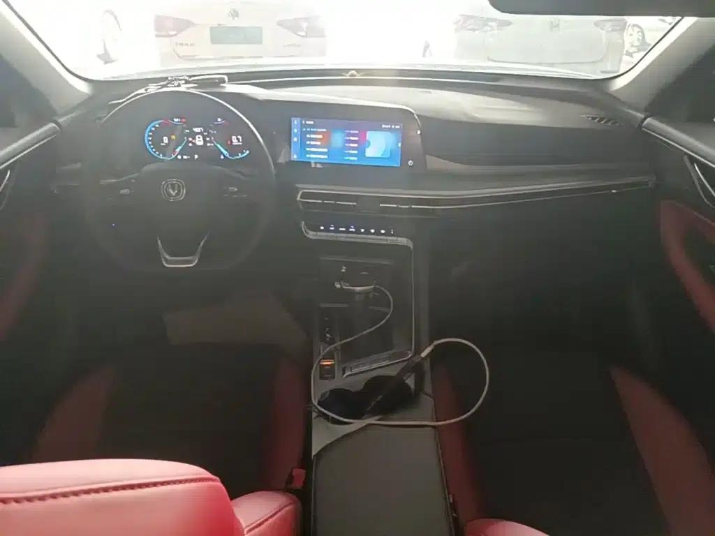 Changan CS35PLUS 2021 Facelift Blue Whale NE 1.4T DCT Luxury Edition — миниатюра 10