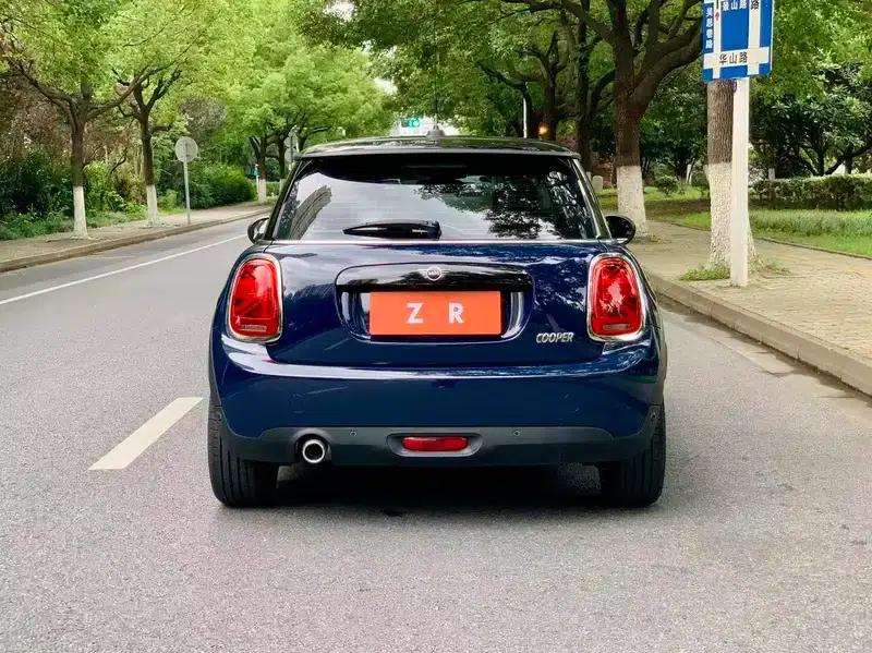 MINI 2018 1.5T COOPER Artist — миниатюра 5
