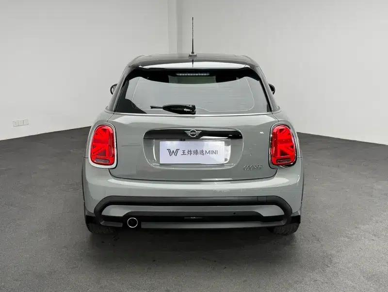 2022 MINI 1.5T COOPER Classic 5-Door — миниатюра 4