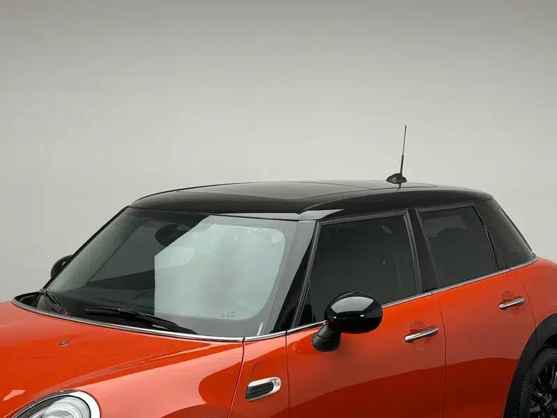 2019 MINI 1.5T COOPER Classic 5-Door — миниатюра 8